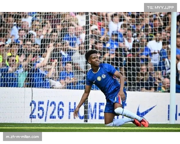 切尔西新援若昂·佩德罗与吉滕斯展现潜力 恩佐与凯塞多中场组合控制力突出