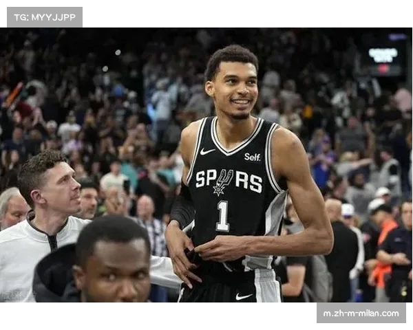 爵士强调内外均衡攻势 科利尔串联全队实现六人得分上双